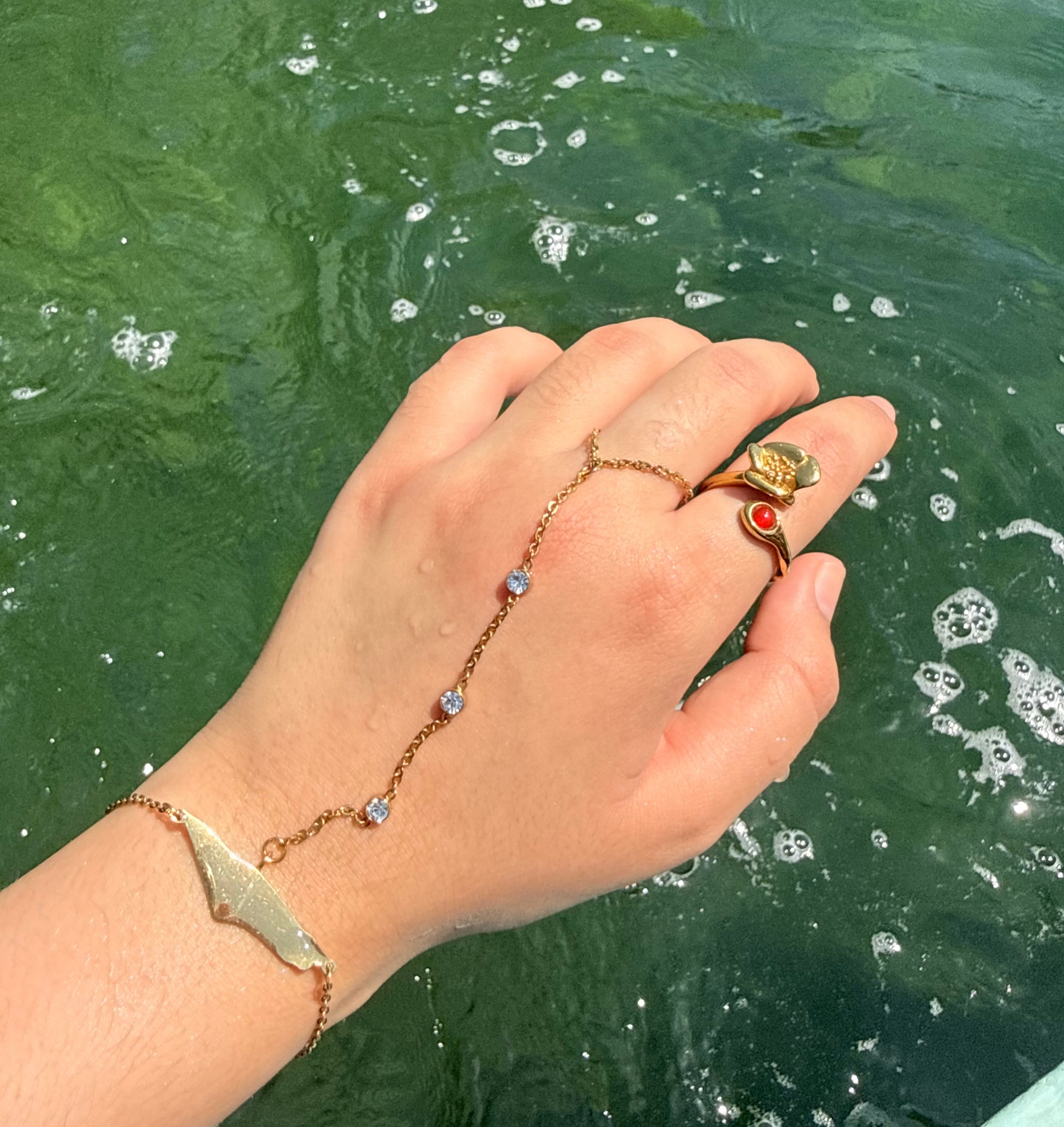 Palestine Hand Chain